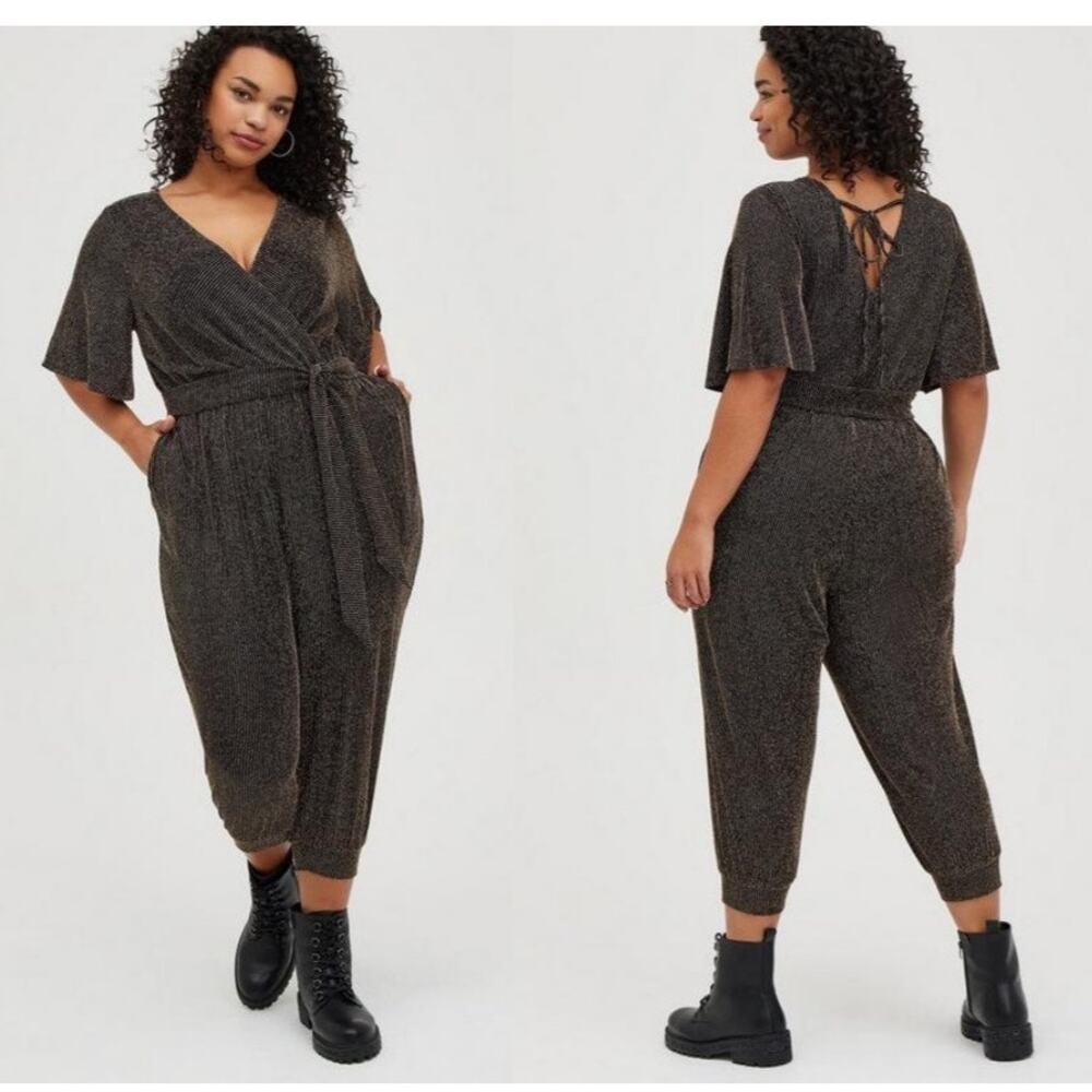 Torrid Women's Black/Gold Metallic Glitter Knit Surplice Jumpsuit Size 1X(14/16)